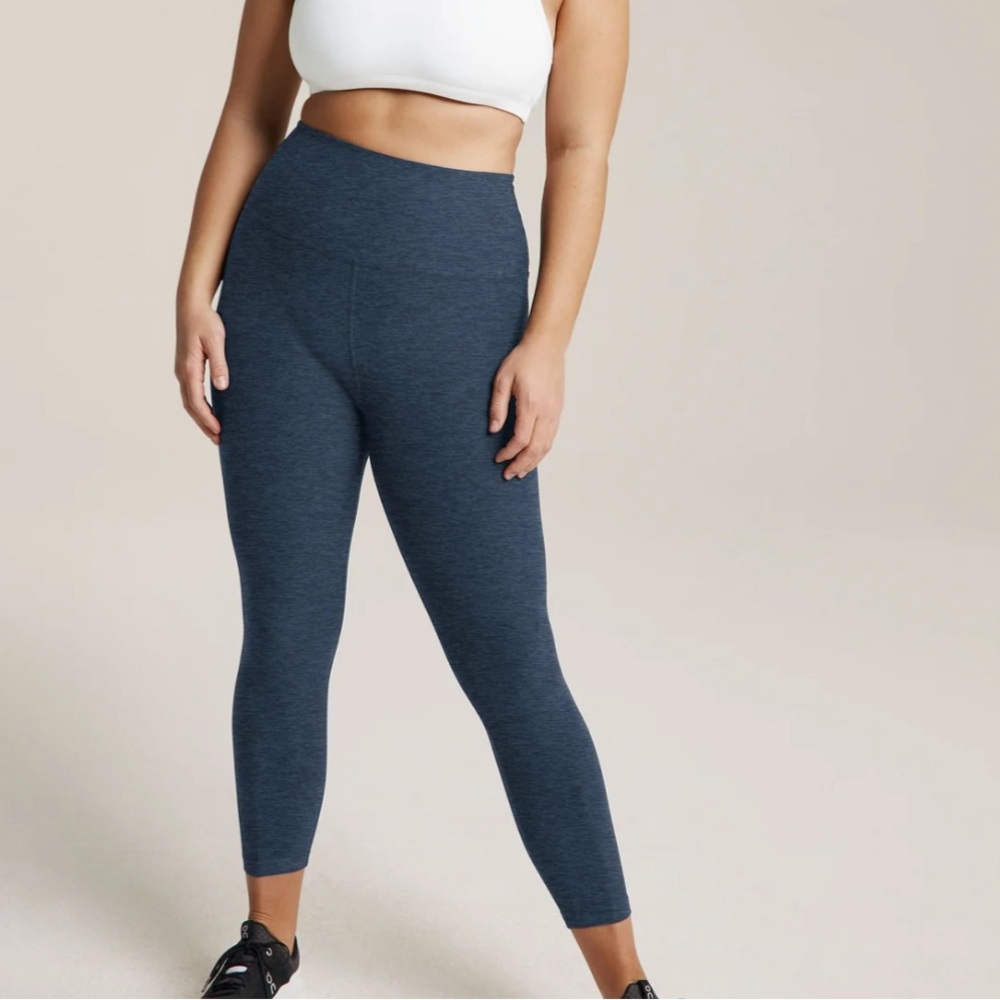 Beyond Yoga Spacedye Walk And Talk High Waisted Capri Legging